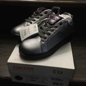 Geox girls silver & purple runners new in box